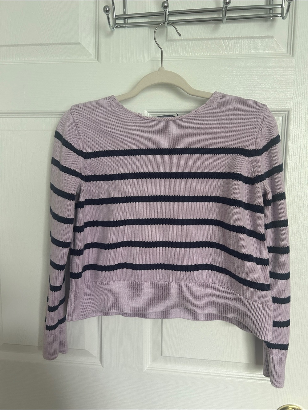 Vineyard Vines Lilac and Navy Striped Crewneck Sweater 100% Cotton